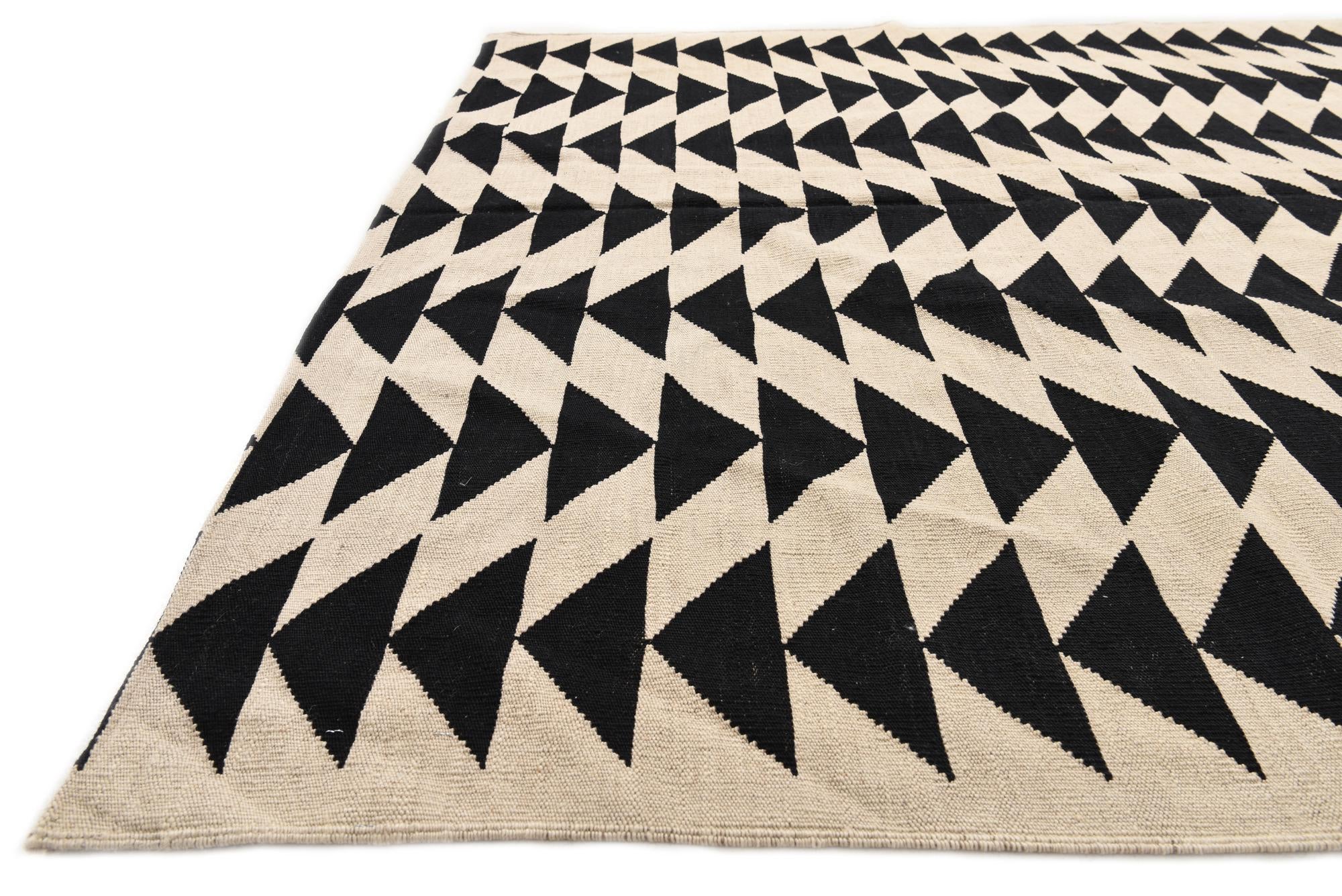6' 8 x 9' 6 Hand Woven Kilim Modern Wool Rug