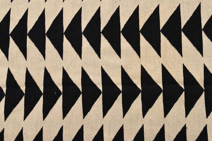 6' 8 x 9' 6 Hand Woven Kilim Modern Wool Rug