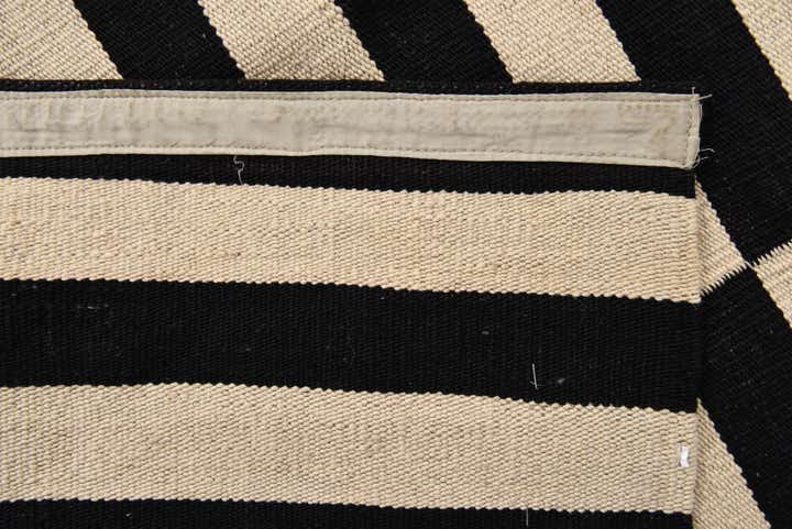 5' 7 x 7' 10 Hand Woven Kilim Modern Wool Rug