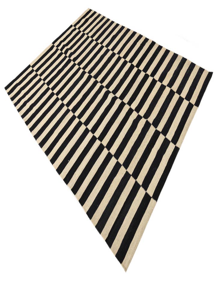 Detail image of 5' 10 x 7' 10  Hand Woven Kilim Modern Wool Rug