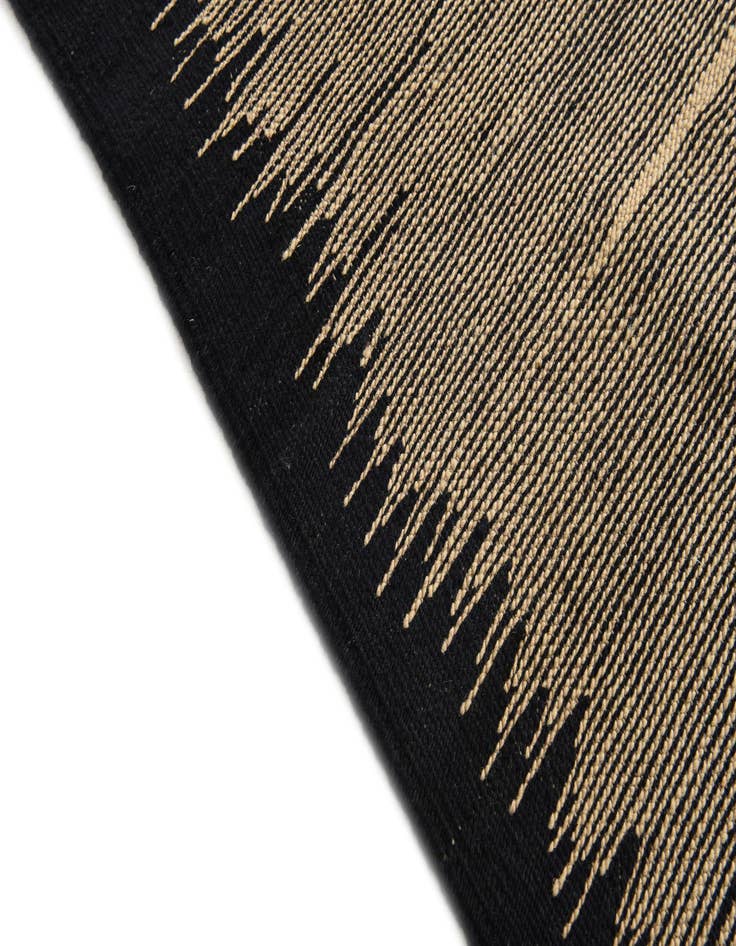 Detail image of 6' 10 x 9' 7  Hand Woven Kilim Modern Wool Rug