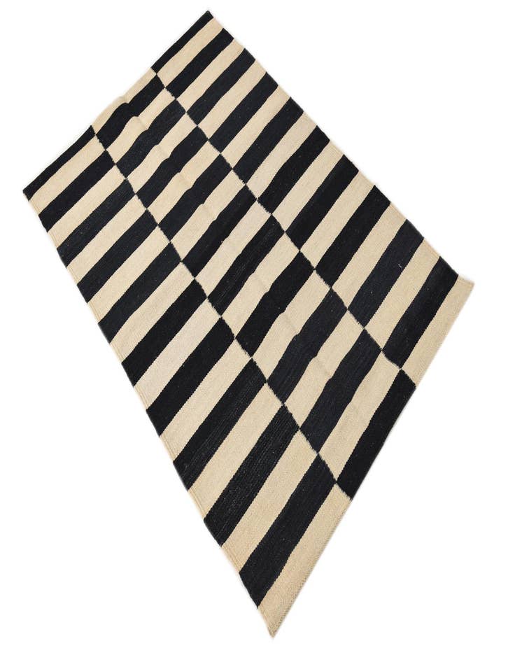 Detail image of 2' 8 x 4'  Hand Woven Kilim Modern Wool Rug