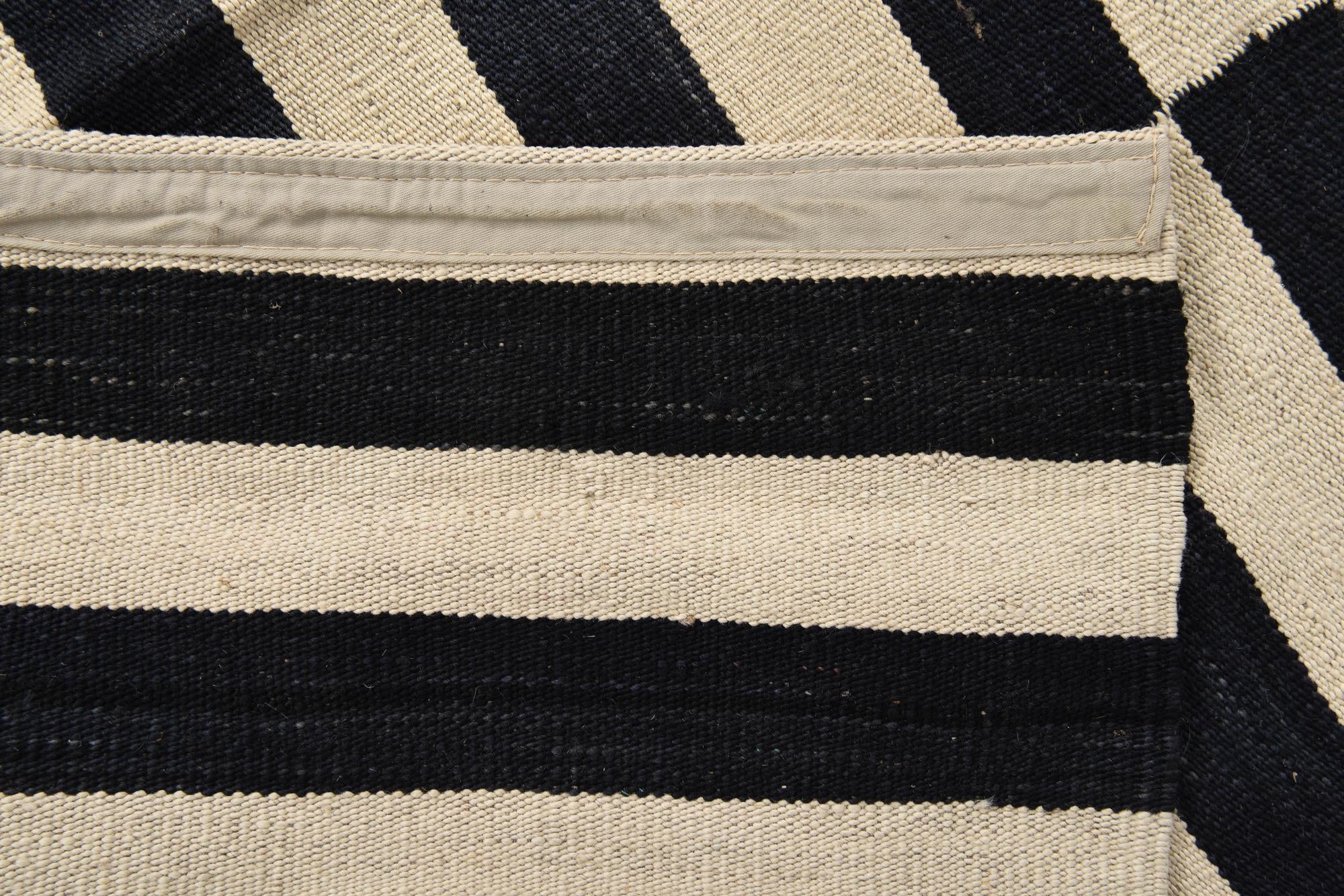 4' 2 x 5' 10 Hand Woven Kilim Modern Wool Rug