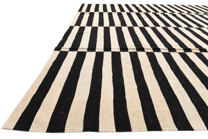 8' 6 x 11' 2 Hand Woven Kilim Modern Wool Rug