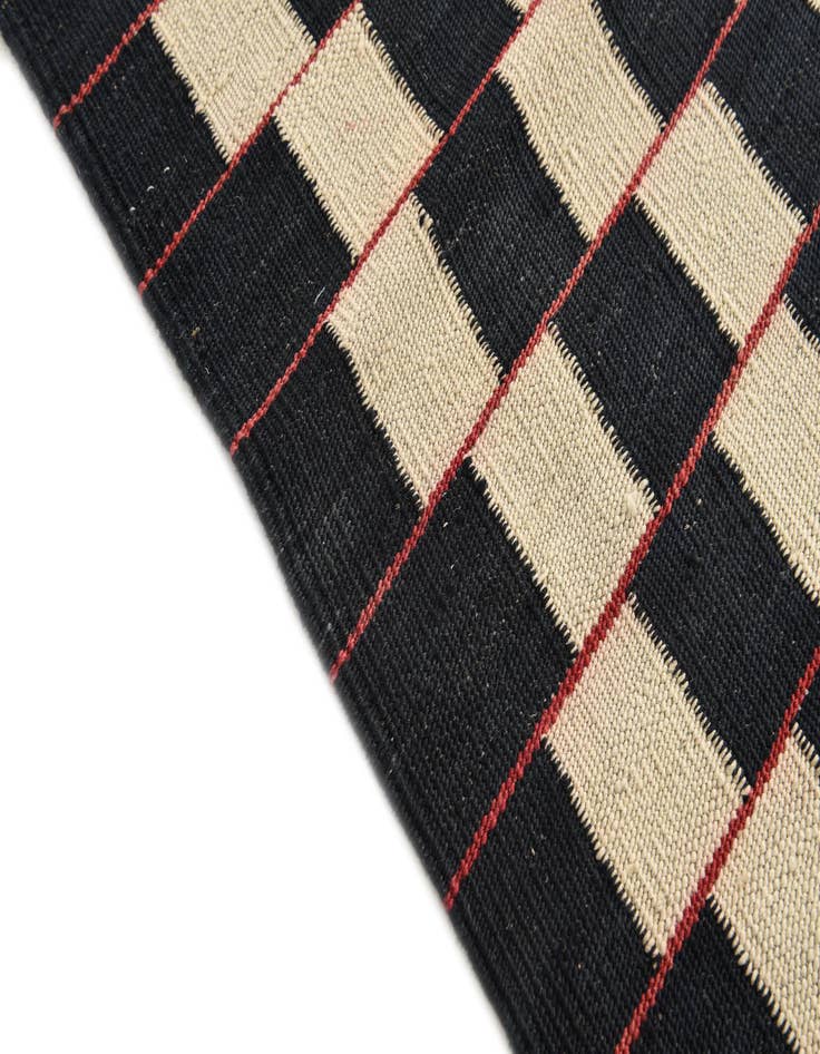 Detail image of 4' 9 x 6' 2  Hand Woven Kilim Modern Wool Rug