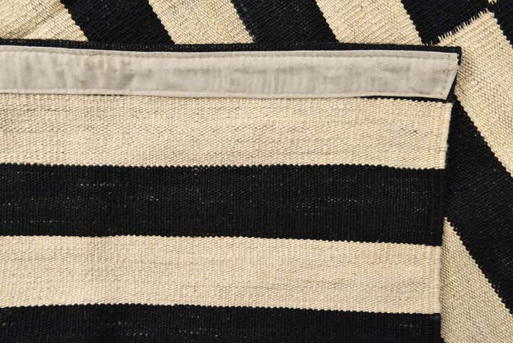 4' 1 x 5' 10 Hand Woven Kilim Modern Wool Rug