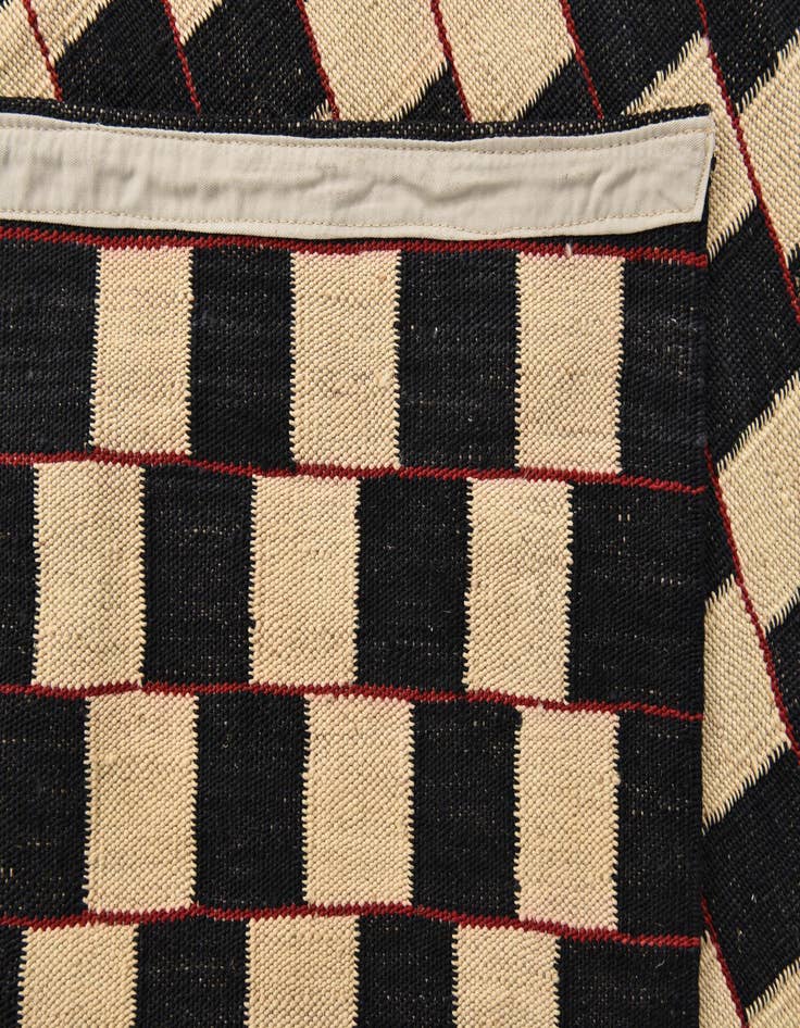 Detail image of 5' x 6' 3  Hand Woven Kilim Modern Wool Rug