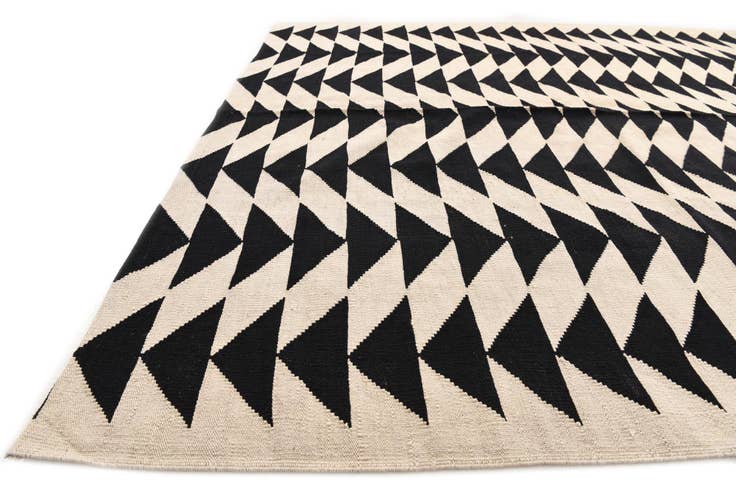 Detail image of 6' 7 x 9' 5 Hand Woven Kilim Modern Wool Rug