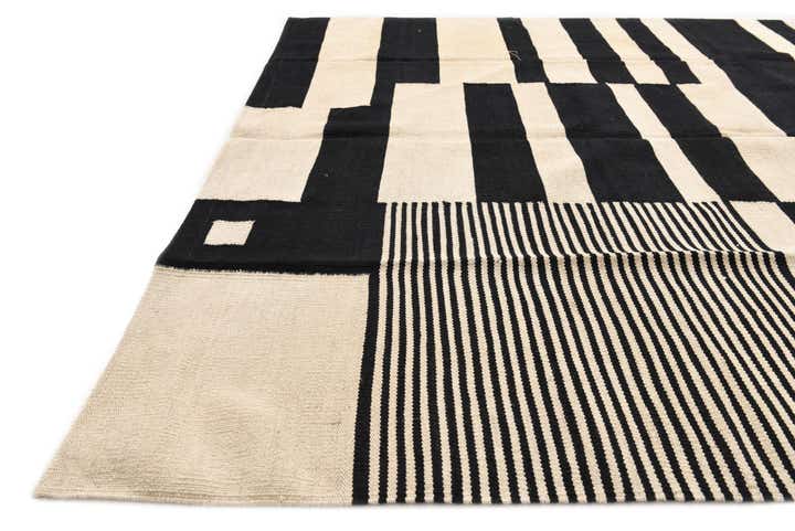 5' 7 x 7' 9 Hand Woven Kilim Modern Wool Rug