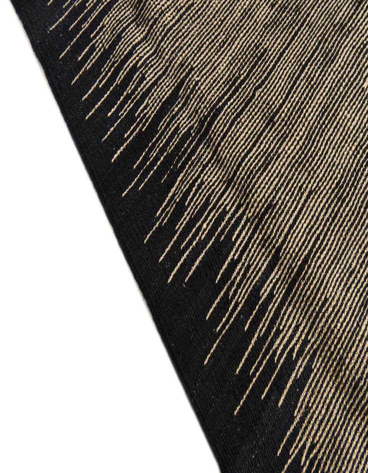 Detail image of 8' 2 x 9' 7  Hand Woven Kilim Modern Wool Rug