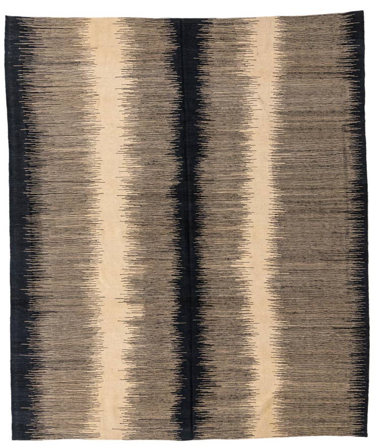 Detail image of 8' 2 x 9' 7 Hand Woven Kilim Modern Wool Rug