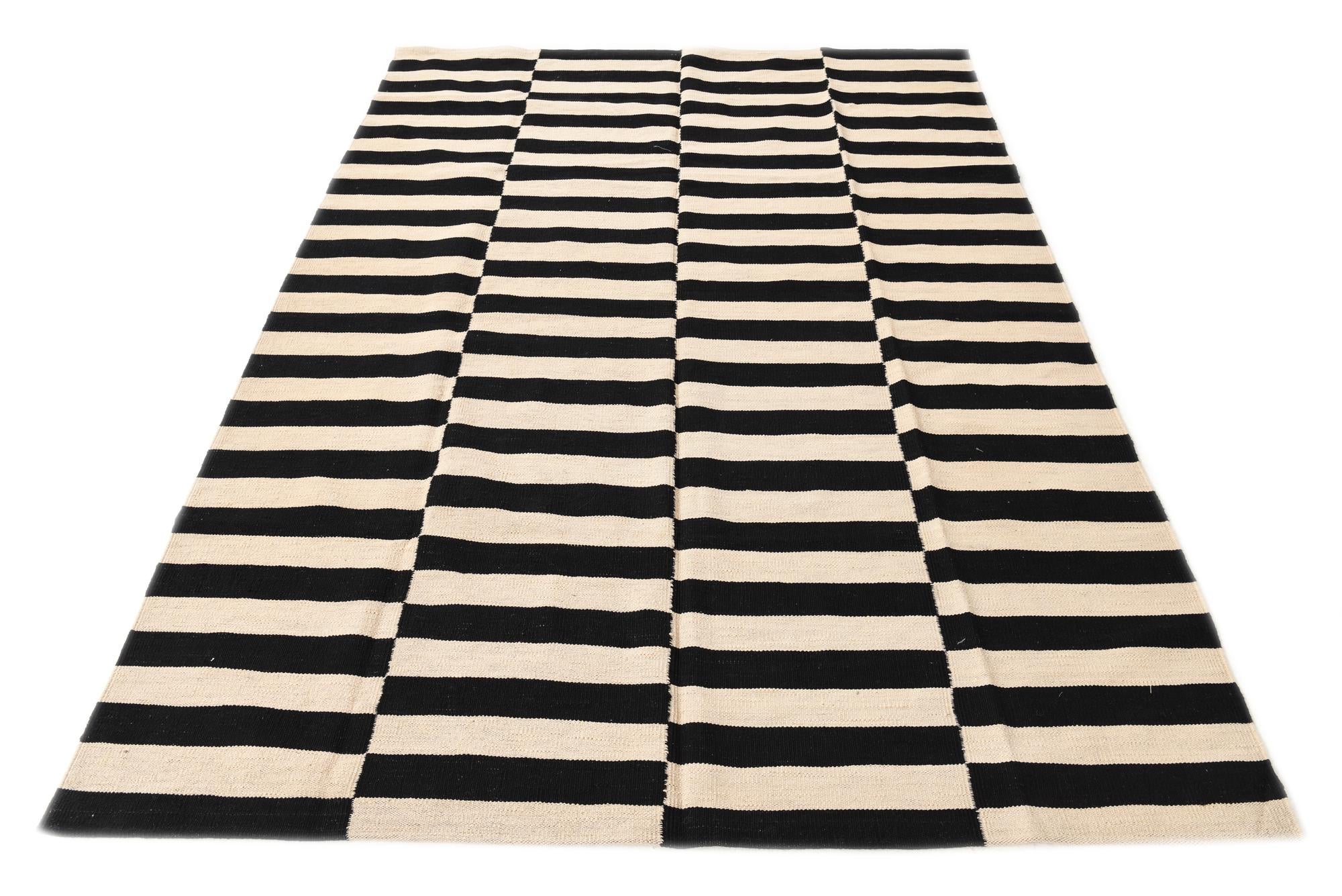 5' 8 x 8' Hand Woven Kilim Modern Wool Rug