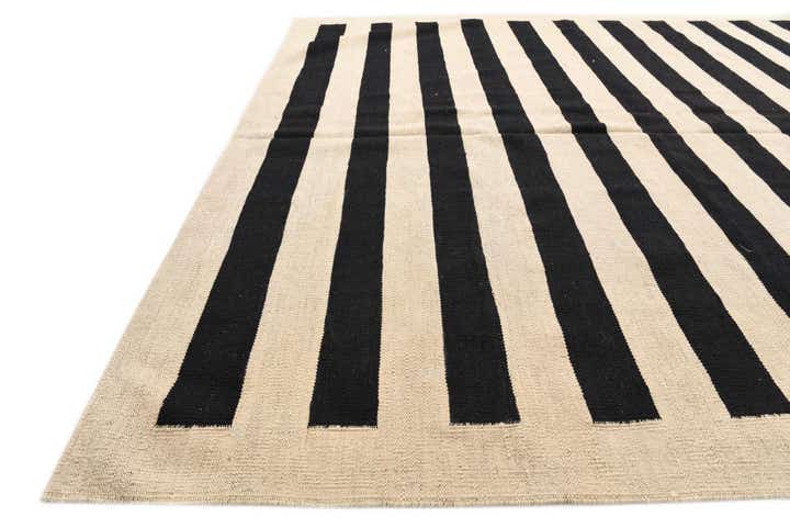 6' 7 x 9' 9 Hand Woven Kilim Modern Wool Rug