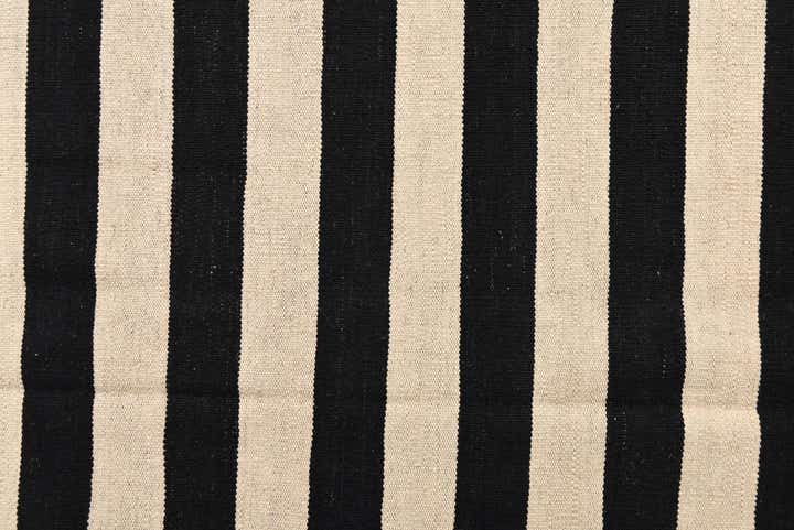 6' 7 x 9' 9 Hand Woven Kilim Modern Wool Rug