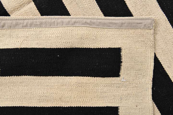 6' 7 x 9' 9 Hand Woven Kilim Modern Wool Rug