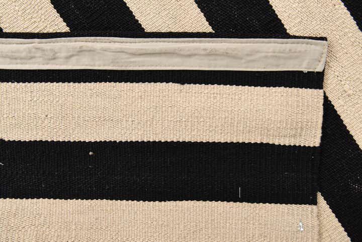 5' 7 x 8' 3 Hand Woven Kilim Modern Wool Rug