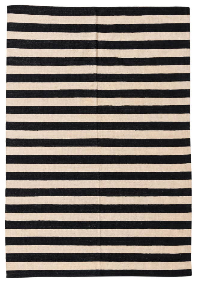 Detail image of 5' 7 x 8' 3 Hand Woven Kilim Modern Wool Rug