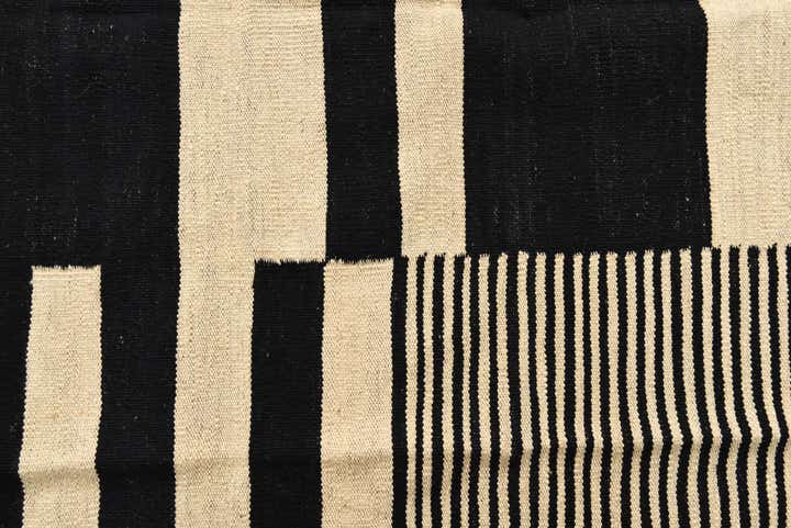 5' 6 x 7' 10 Hand Woven Kilim Modern Wool Rug