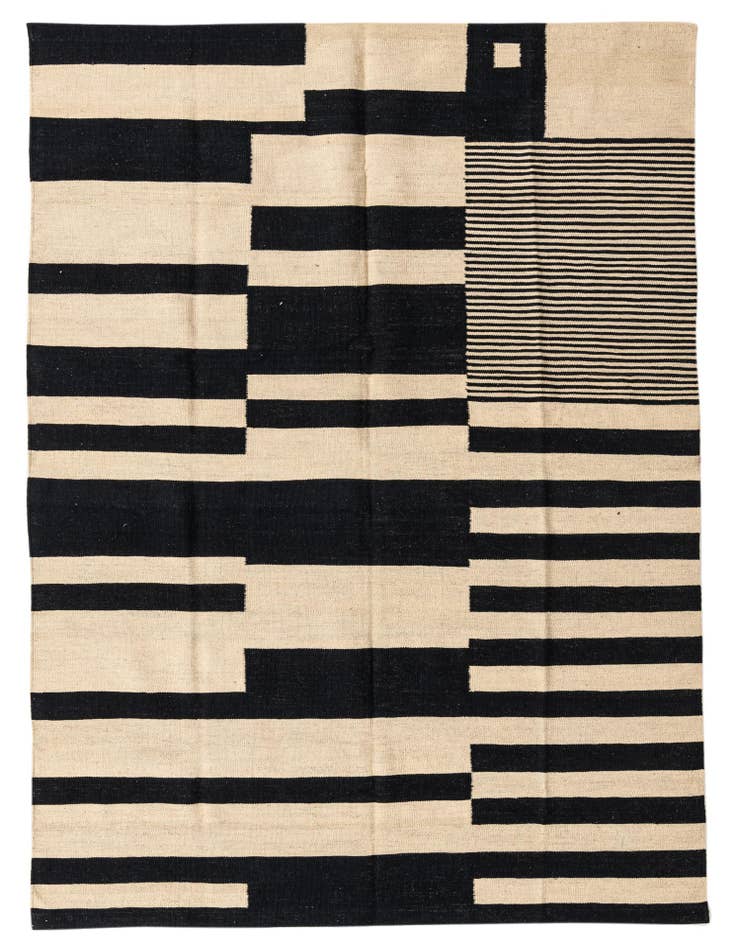 Detail image of 5' 6 x 7' 10 Hand Woven Kilim Modern Wool Rug