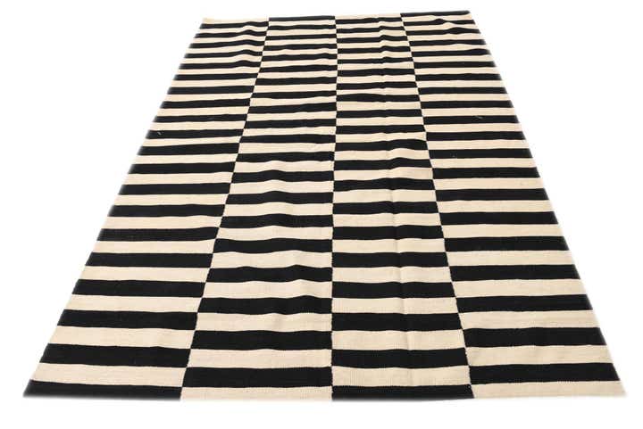 5' 7 x 8' Hand Woven Kilim Modern Wool Rug