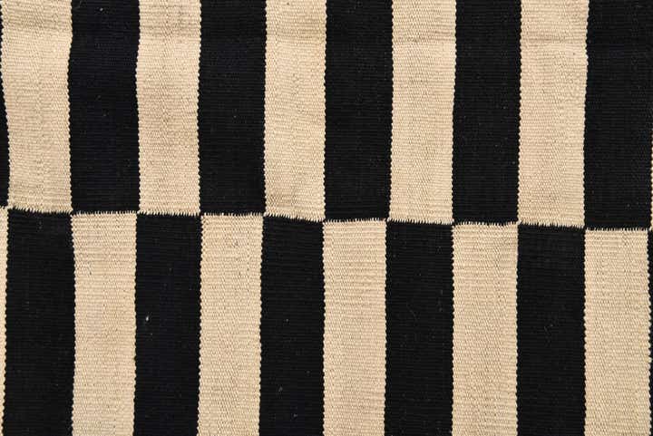 5' 7 x 8' Hand Woven Kilim Modern Wool Rug