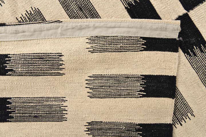 7' x 9' 4 Hand Woven Kilim Modern Wool Rug