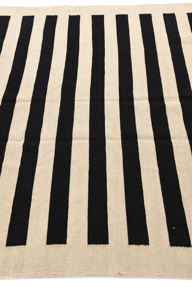 5' 7 x 7' 7 Hand Woven Kilim Modern Wool Rug