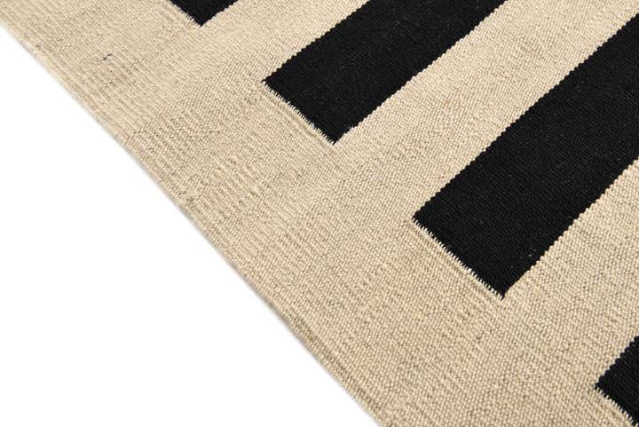 5' 7 x 7' 7 Hand Woven Kilim Modern Wool Rug