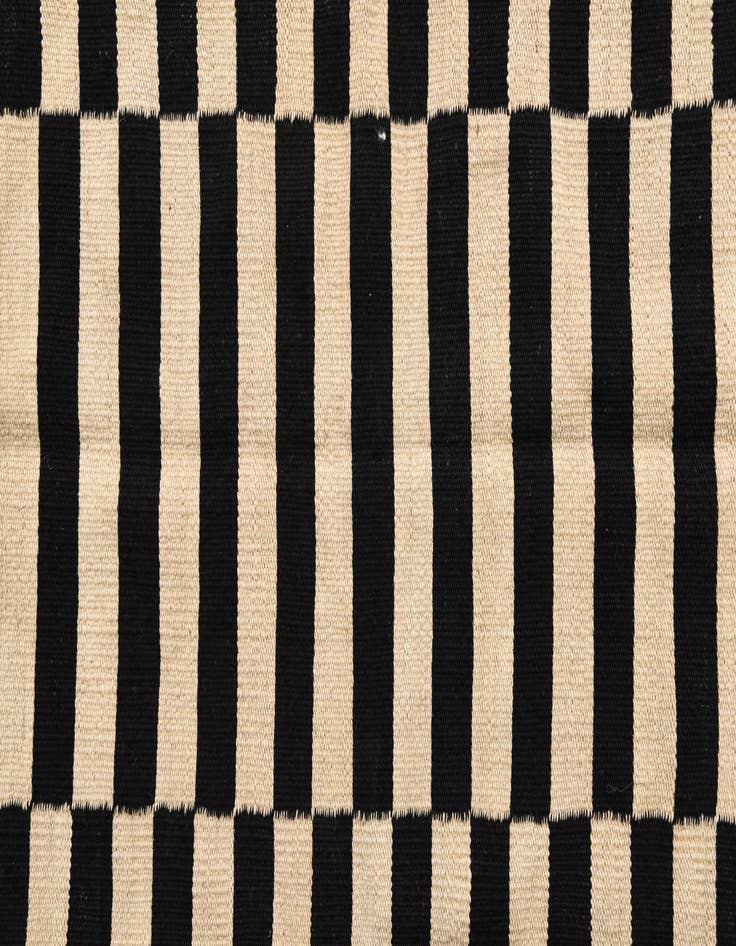 Detail image of 3' 4 x 4' 8  Hand Woven Kilim Modern Wool Rug