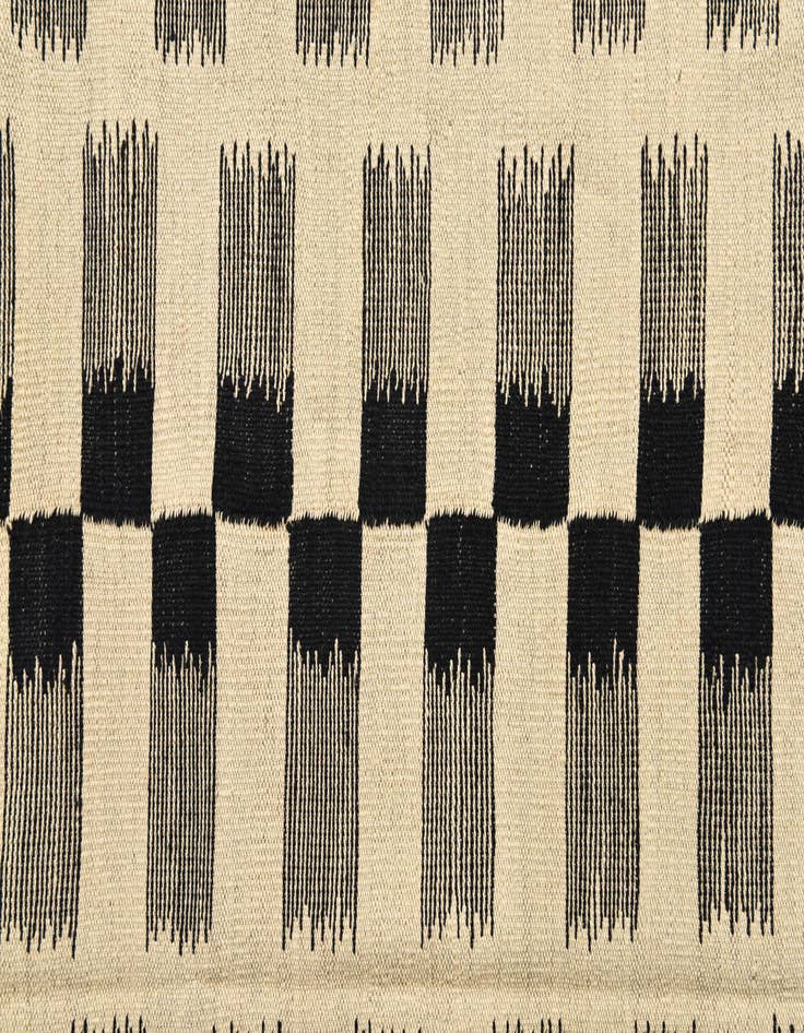 Detail image of 5' 7 x 7' 9  Hand Woven Kilim Modern Wool Rug