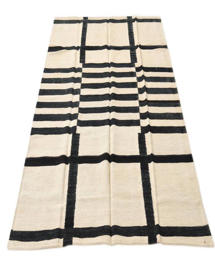 Detail image of 4' x 5' 9  Hand Woven Kilim Modern Wool Rug