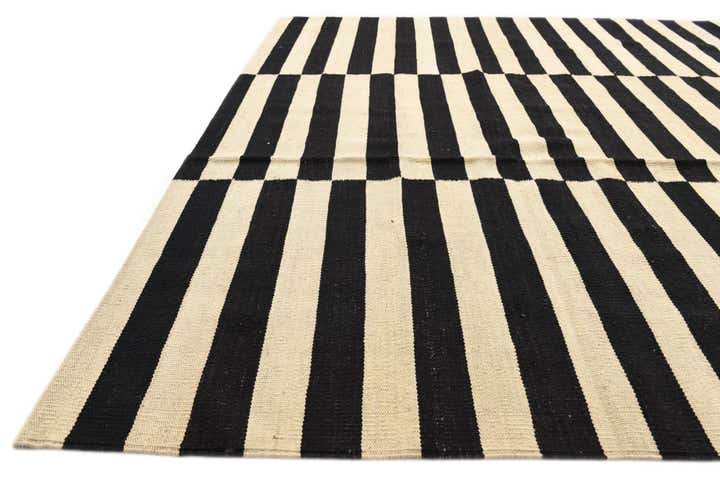 5' 8 x 7' 10 Hand Woven Kilim Modern Wool Rug