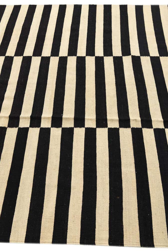 5' 8 x 7' 10 Hand Woven Kilim Modern Wool Rug