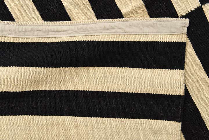 5' 8 x 7' 10 Hand Woven Kilim Modern Wool Rug