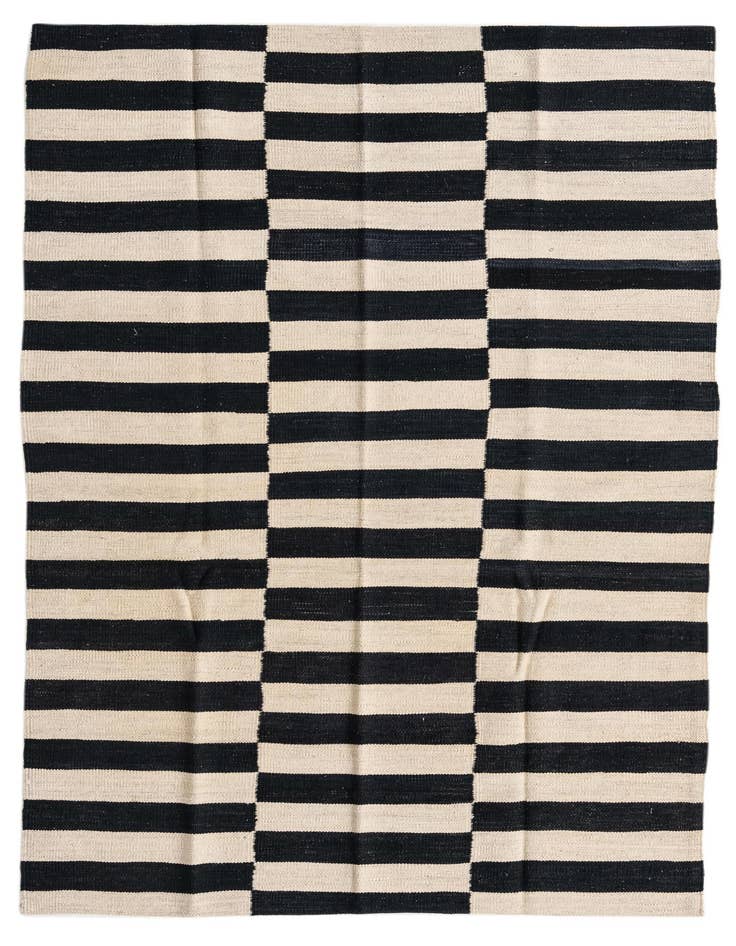 Detail image of 4' 1 x 6' Hand Woven Kilim Modern Wool Rug