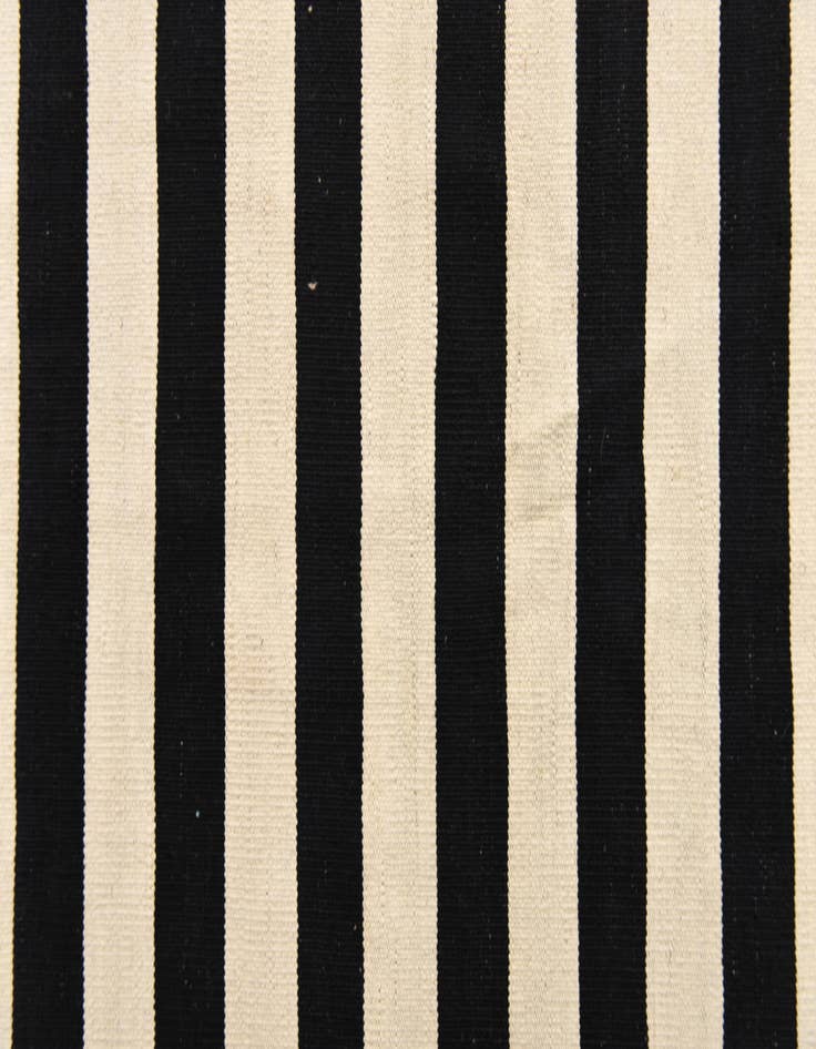 Detail image of 8' 3 x 9' 9  Hand Woven Kilim Modern Wool Rug