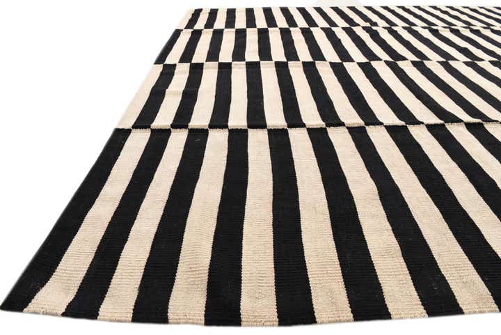 8' x 11' Hand Woven Kilim Modern Wool Rug
