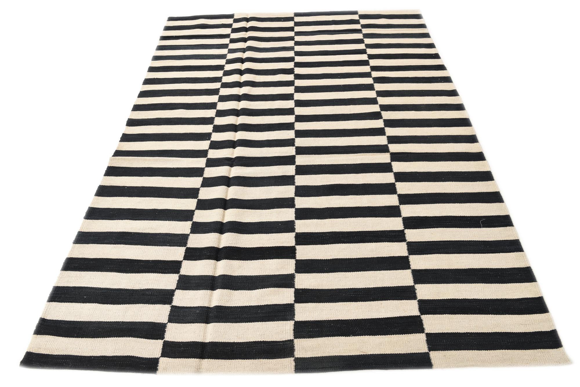 5' 4 x 7' 9 Hand Woven Kilim Modern Wool Rug