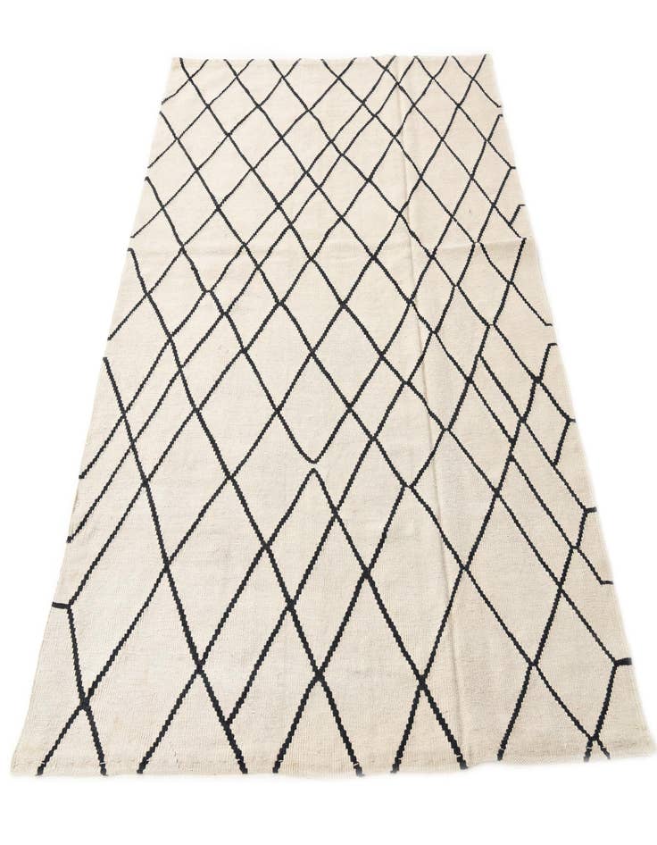 Detail image of 5' 1 x 6' 6  Hand Woven Kilim Modern Wool Rug