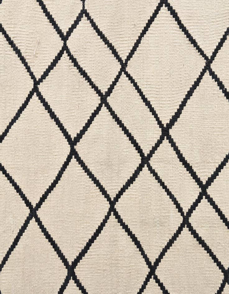 Detail image of 5' 1 x 6' 6  Hand Woven Kilim Modern Wool Rug