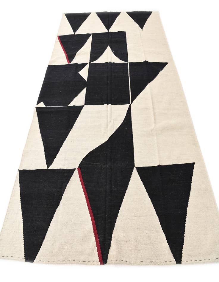 Detail image of 7' x 9' 6  Hand Woven Kilim Modern Wool Rug