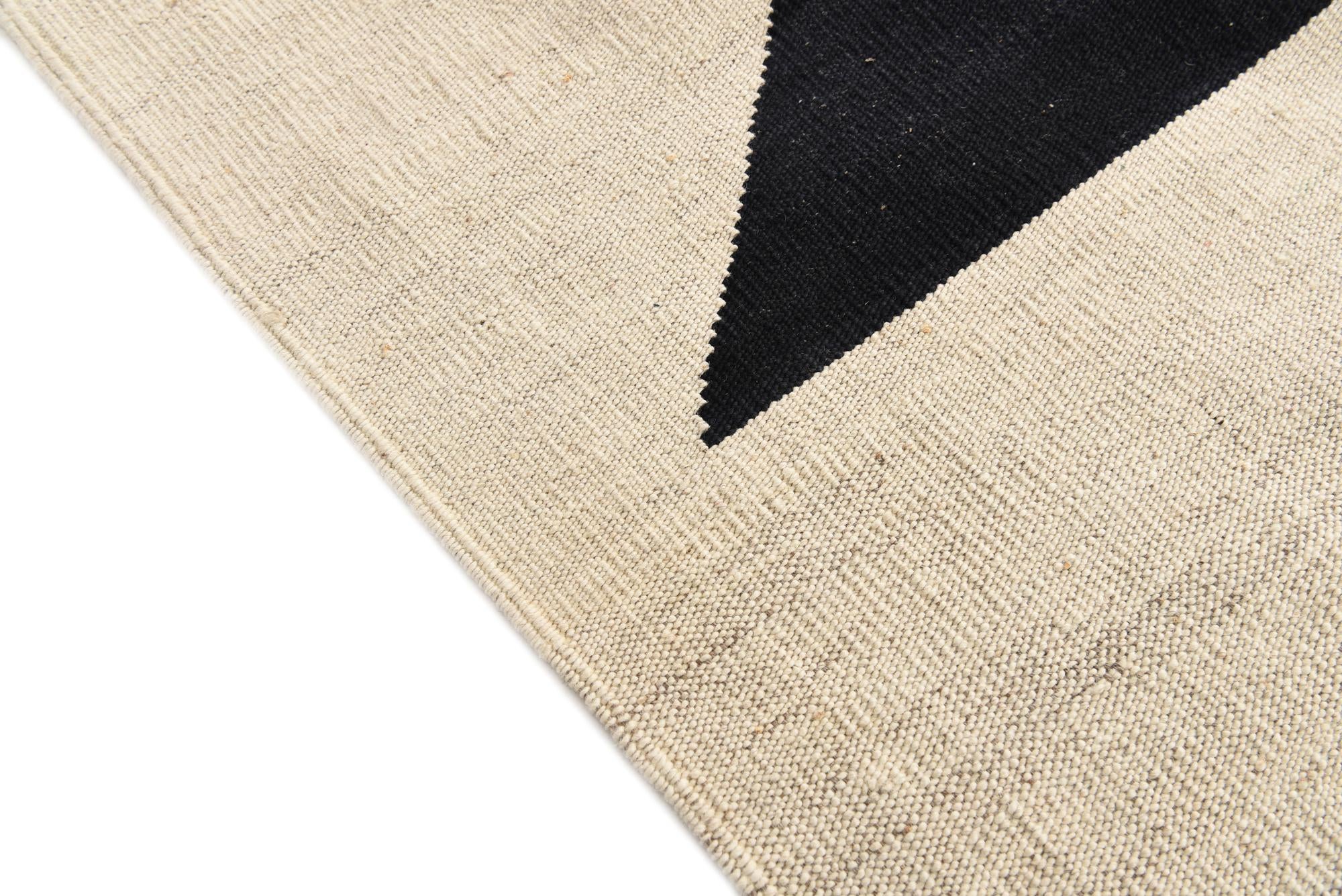 7' x 9' 6 Hand Woven Kilim Modern Wool Rug