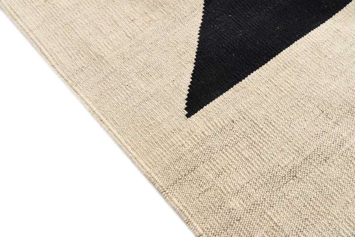 7' x 9' 6 Hand Woven Kilim Modern Wool Rug