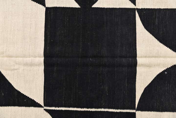 7' x 9' 6 Hand Woven Kilim Modern Wool Rug