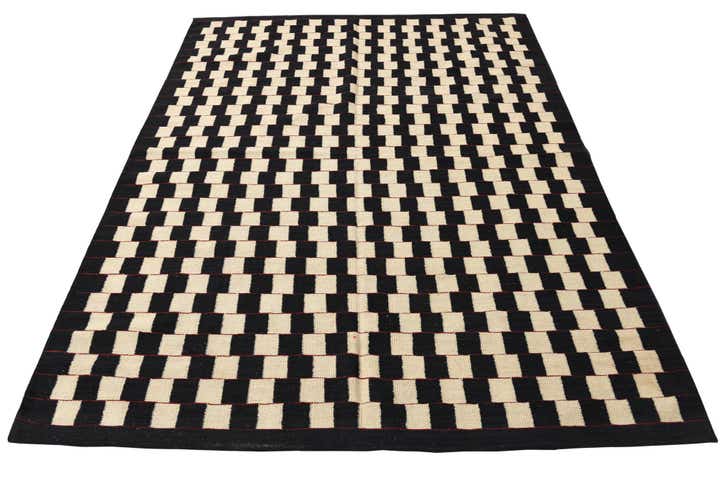 5' 9 x 7' 6 Hand Woven Kilim Modern Wool Rug