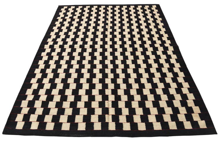Detail image of 5' 9 x 7' 6 Hand Woven Kilim Modern Wool Rug
