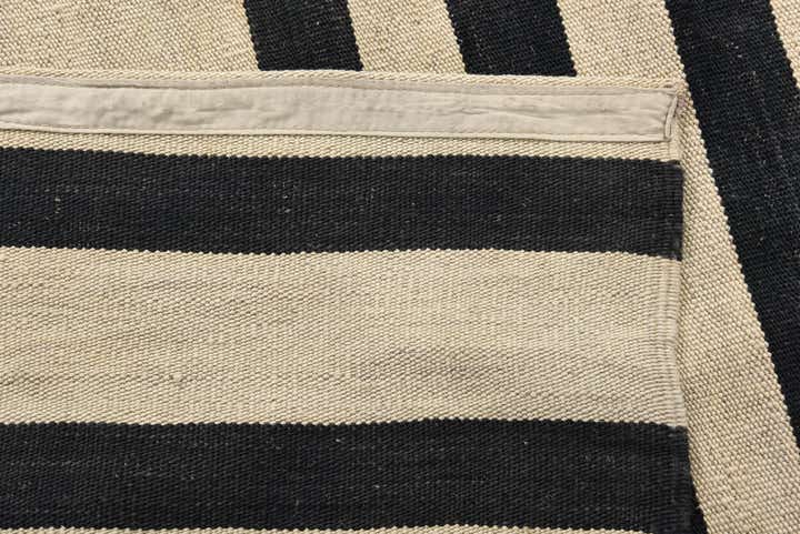 6' 10 x 9' 8 Hand Woven Kilim Modern Wool Rug