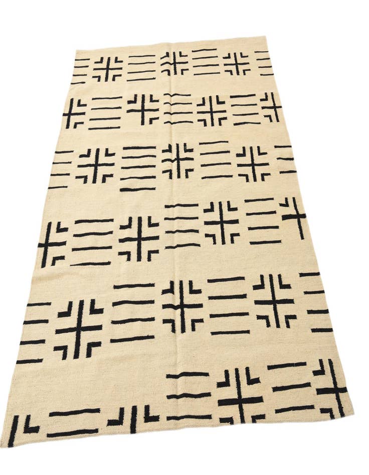 Detail image of 5' 2 x 6' 5  Hand Woven Kilim Modern Wool Rug