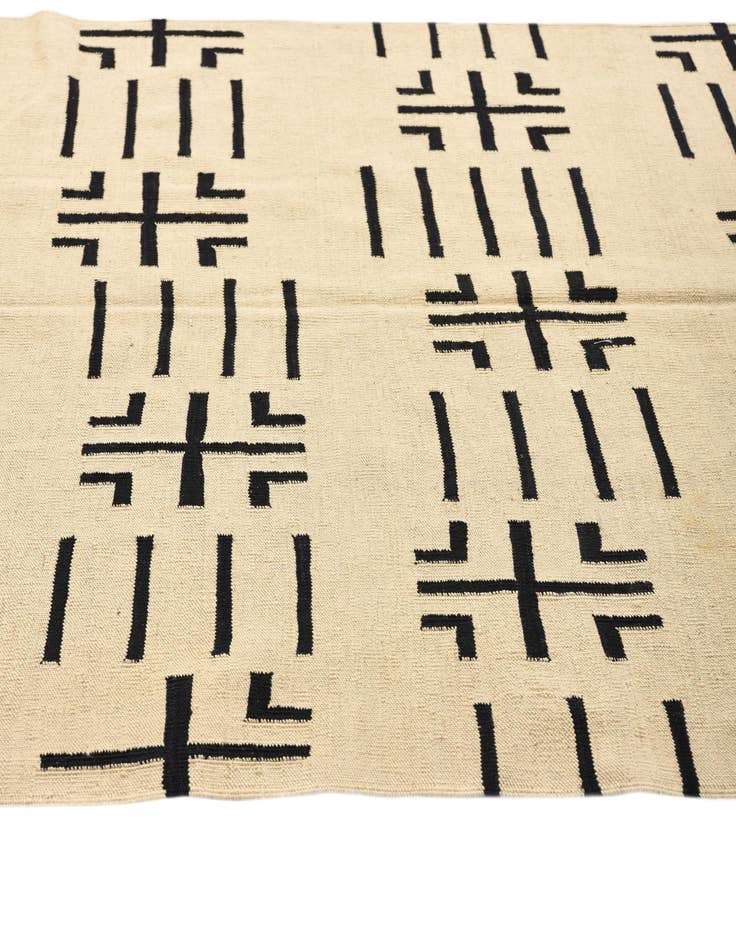 Detail image of 5' 2 x 6' 5  Hand Woven Kilim Modern Wool Rug