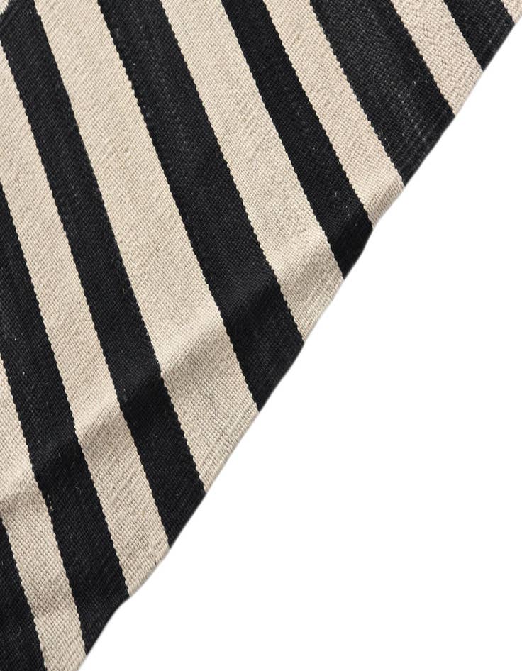 Detail image of 7' 11 x 9' 7  Hand Woven Kilim Modern Wool Rug